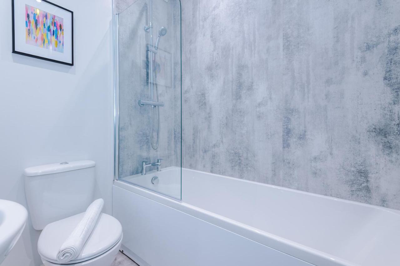 Beechwood Lodge Serviced Apartment Ковентри Экстерьер фото